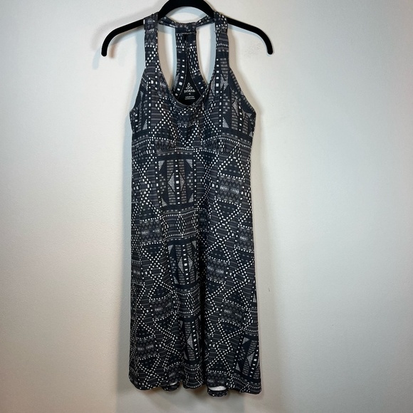 Prana Dresses & Skirts - PrAna Cali Athletic Dress Gray Geometric Print Racerback Empire Waist  Sz Medium